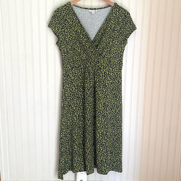 Boden Green Leopard Print Dress, size 12 - Picture 1 of 5